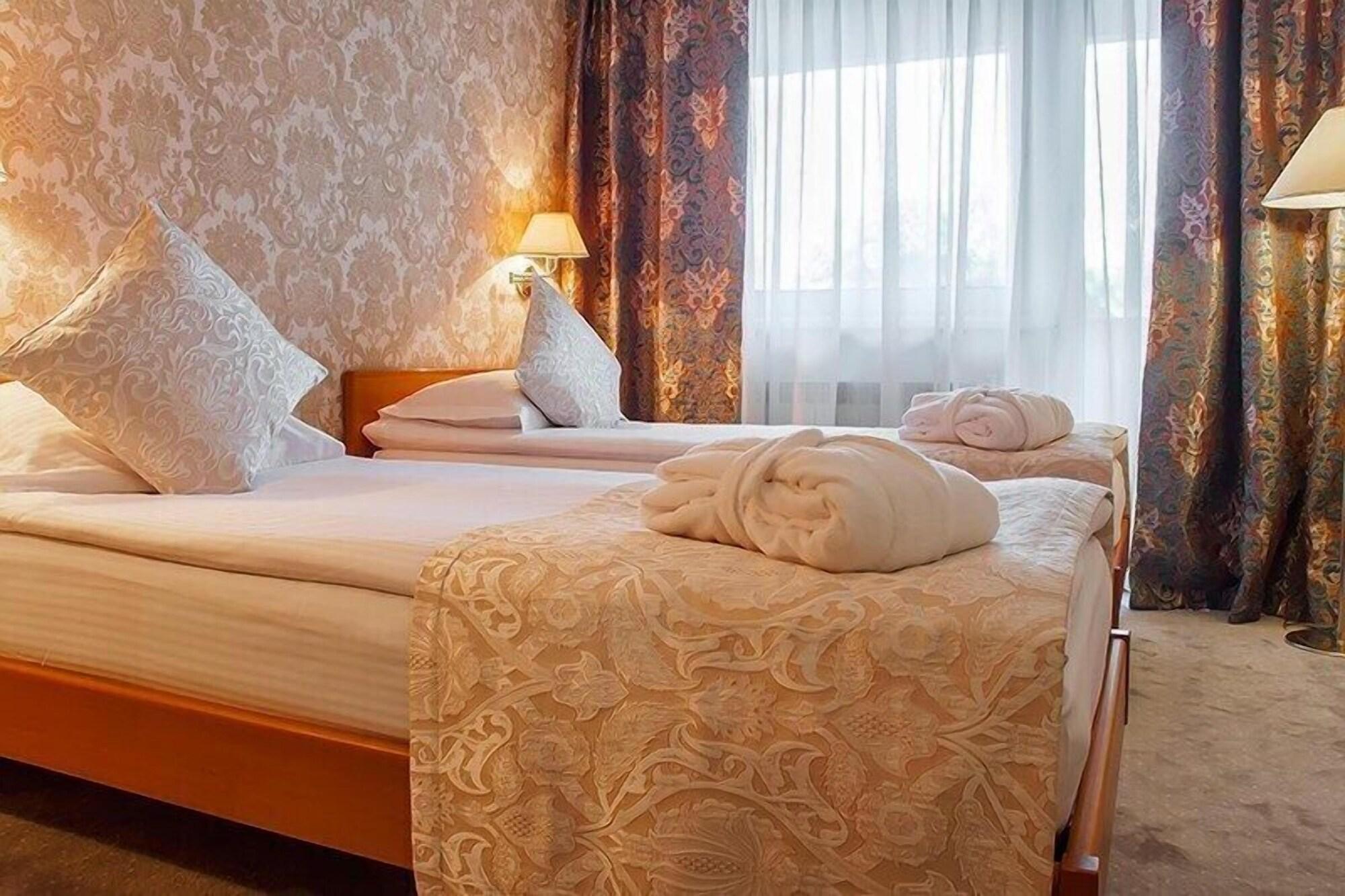 Astana International Hotel Almatı Dış mekan fotoğraf