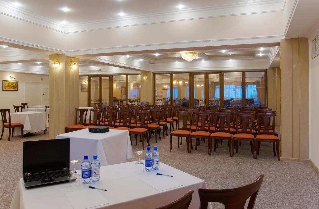 Astana International Hotel Almatı Dış mekan fotoğraf